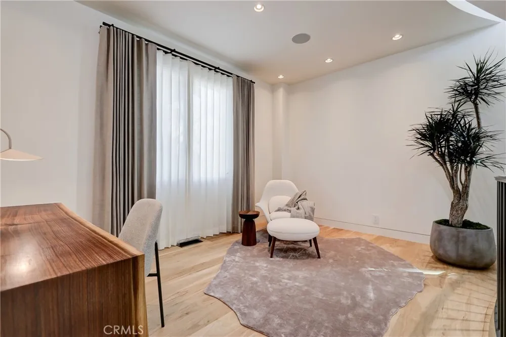 1712 Manhattan Avenue Hermosa Beach, CA 90254