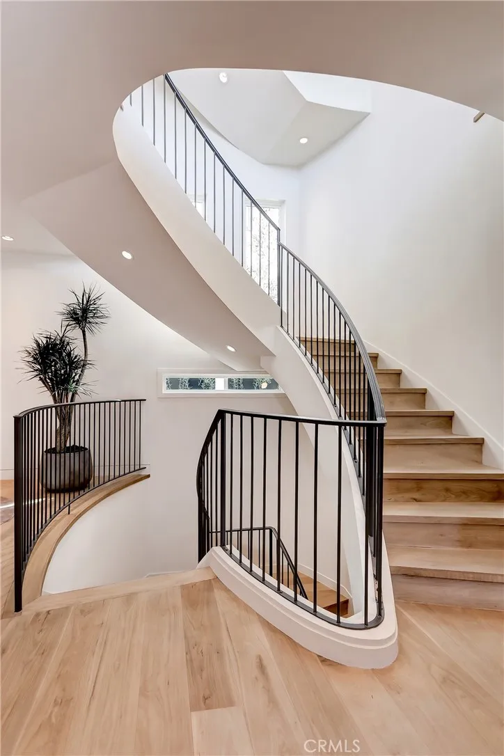 1712 Manhattan Avenue Hermosa Beach, CA 90254