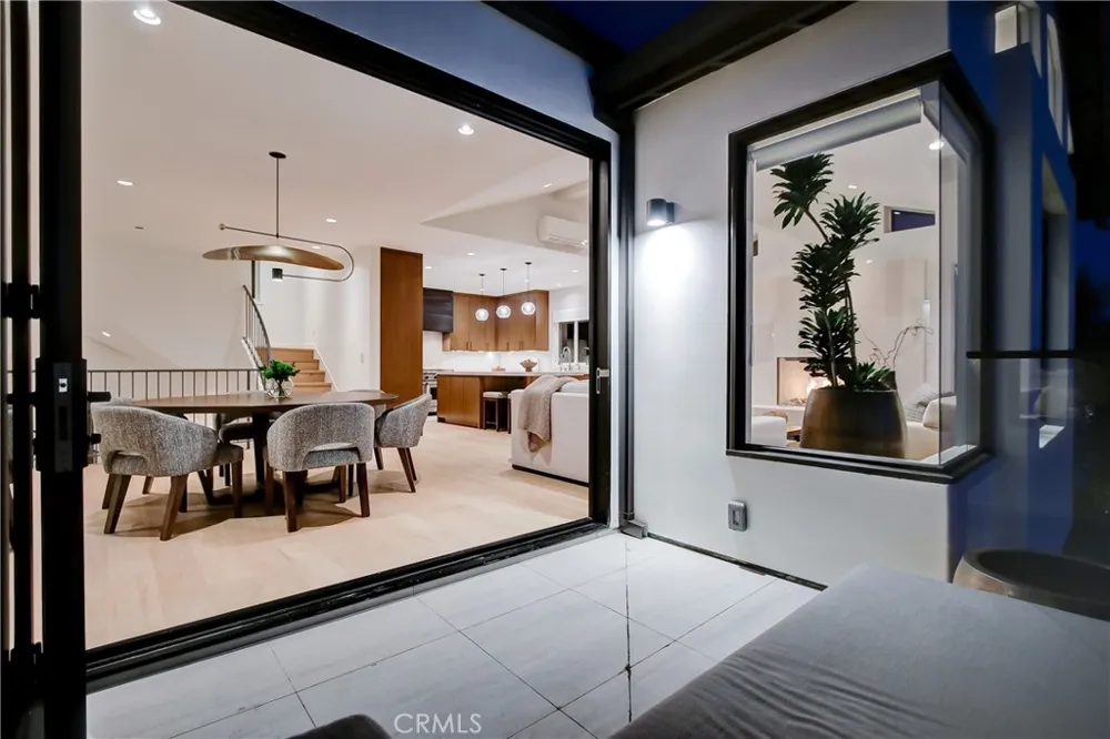 1712 Manhattan Avenue Hermosa Beach, CA 90254