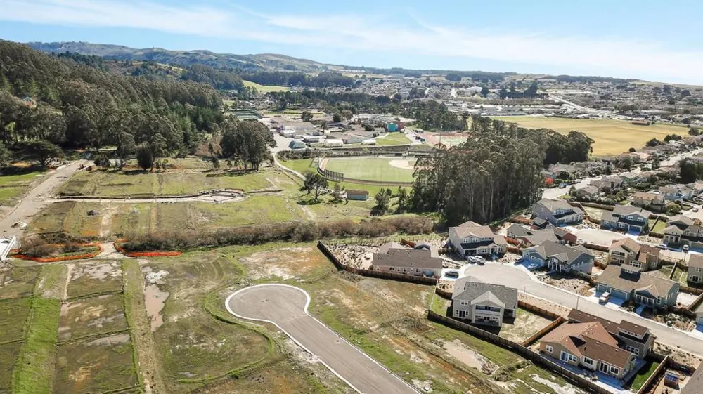 Summer Creek Court Half Moon Bay, CA 94019