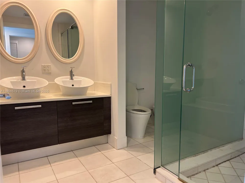 2950 NE 188th St #444 Aventura, FL 33180