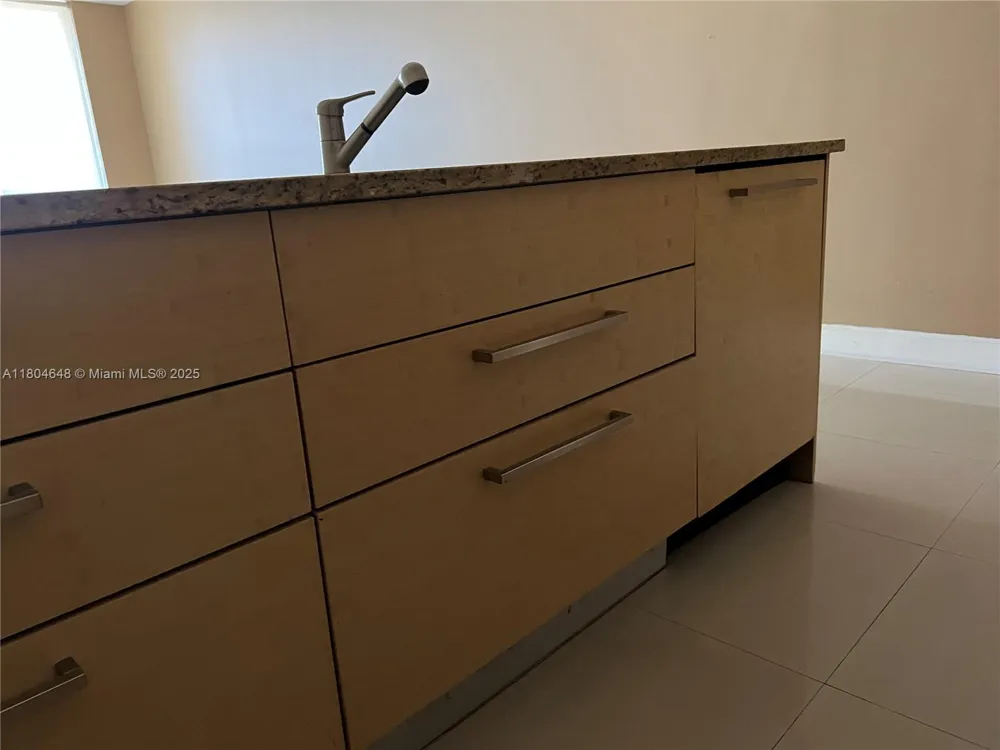 1800 S Ocean Dr #2006 Hallandale Beach, FL 33009