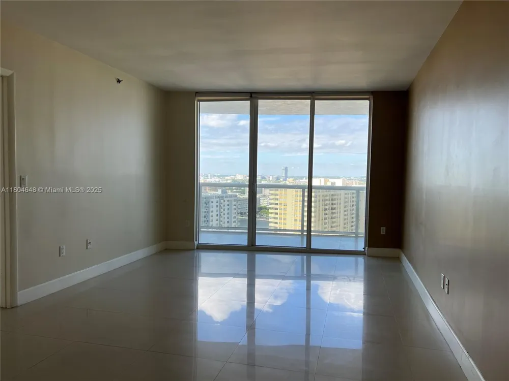 1800 S Ocean Dr #2006 Hallandale Beach, FL 33009