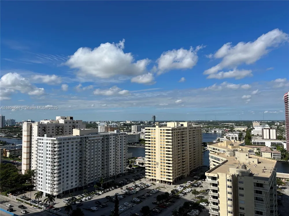 1800 S Ocean Dr #2006 Hallandale Beach, FL 33009