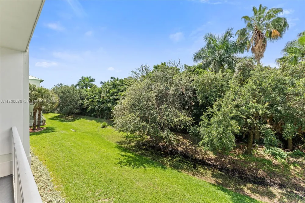 5300 NW 87th Ave #1513 Doral, FL 33178