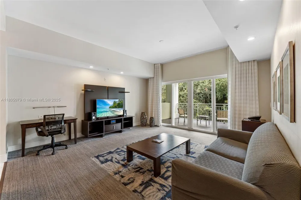 5300 NW 87th Ave #1513 Doral, FL 33178