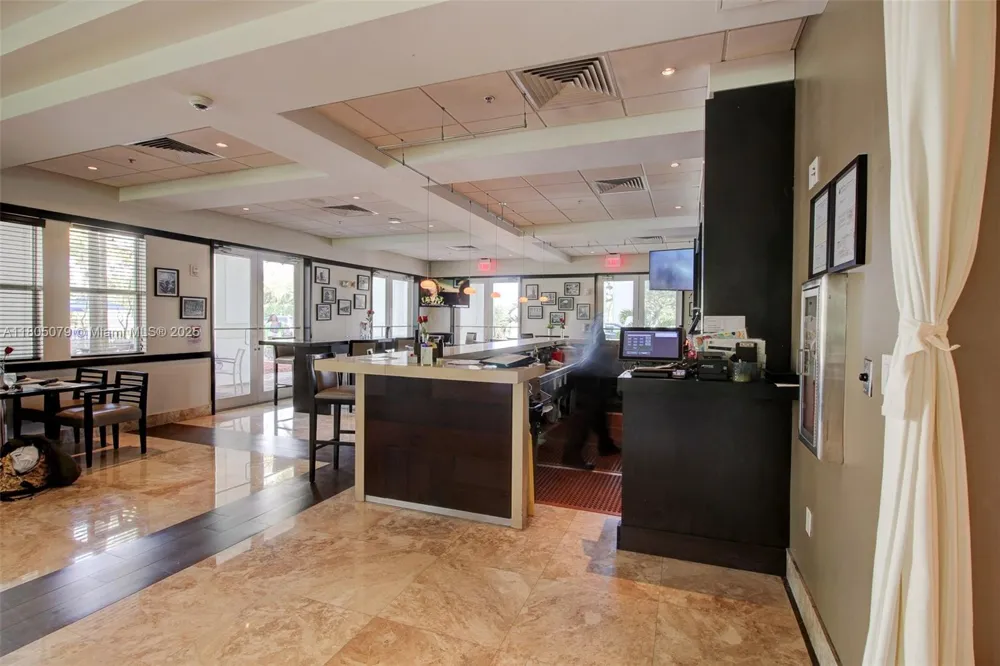 5300 NW 87th Ave #1513 Doral, FL 33178