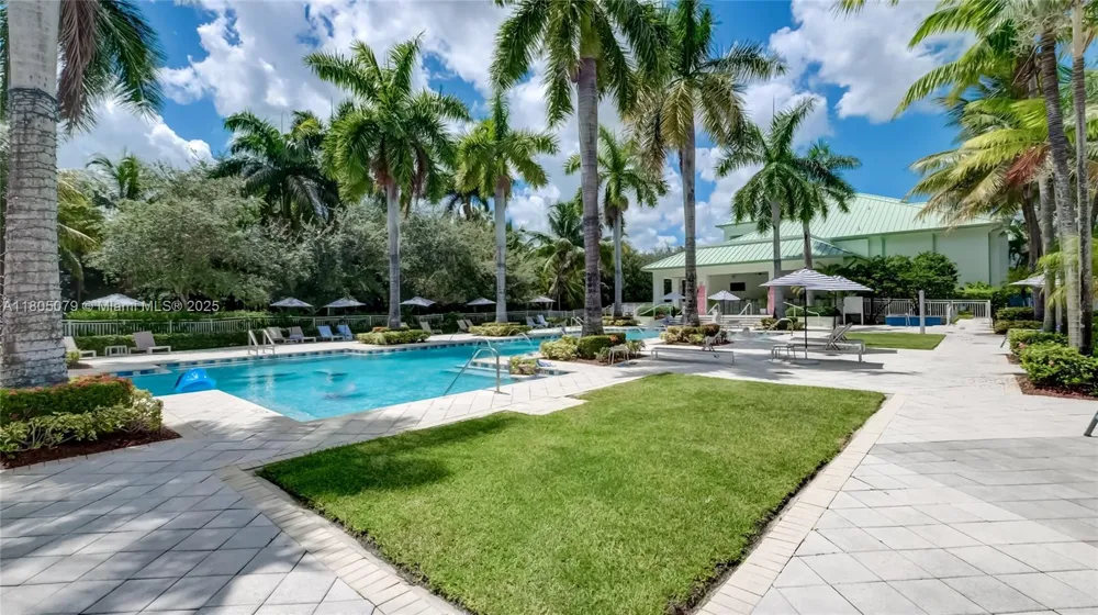5300 NW 87th Ave #1513 Doral, FL 33178