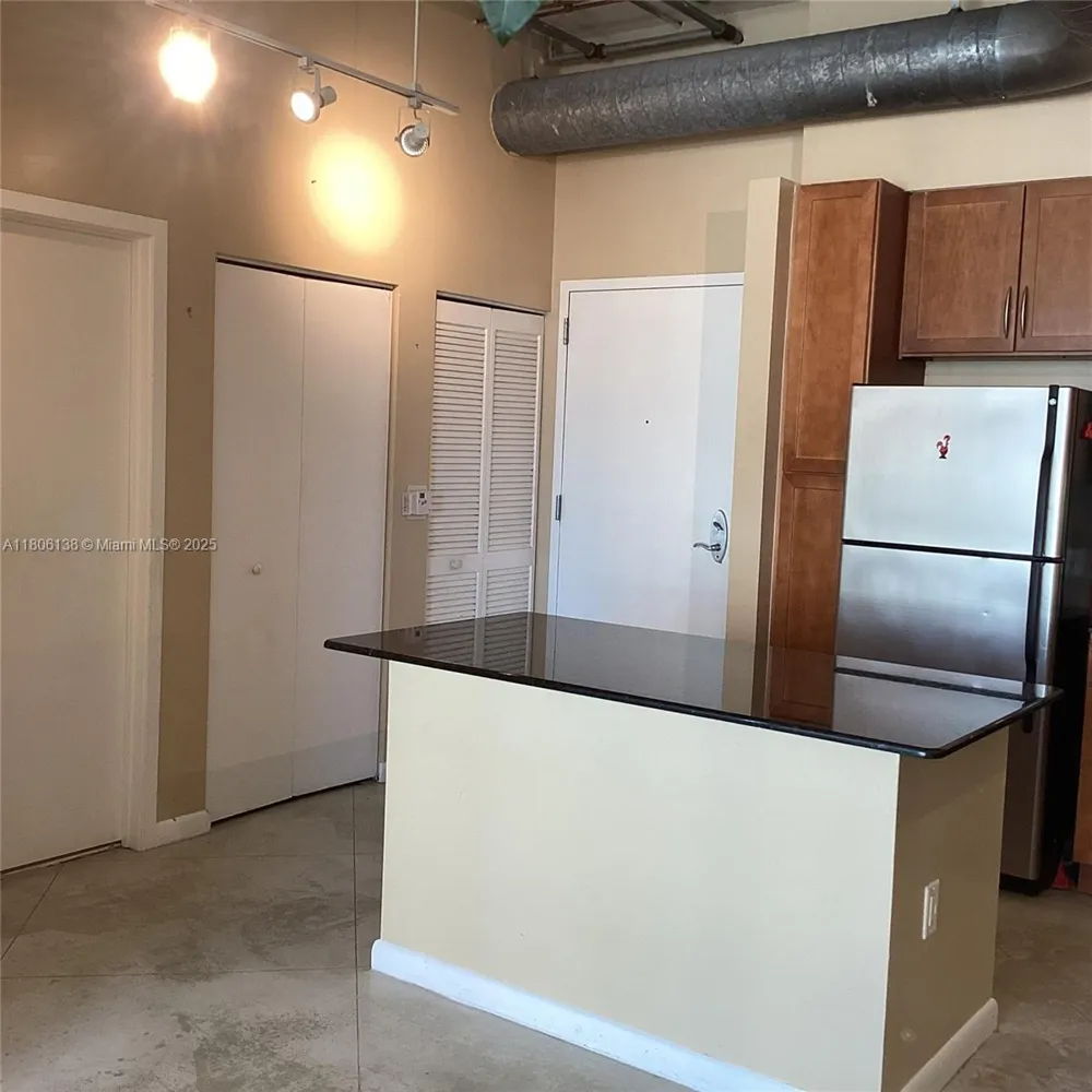 2001 Biscayne Blvd #3503 Miami, FL 33137
