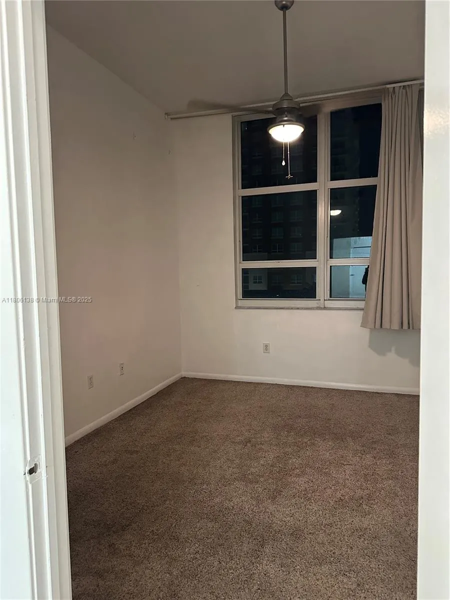 2001 Biscayne Blvd #3503 Miami, FL 33137