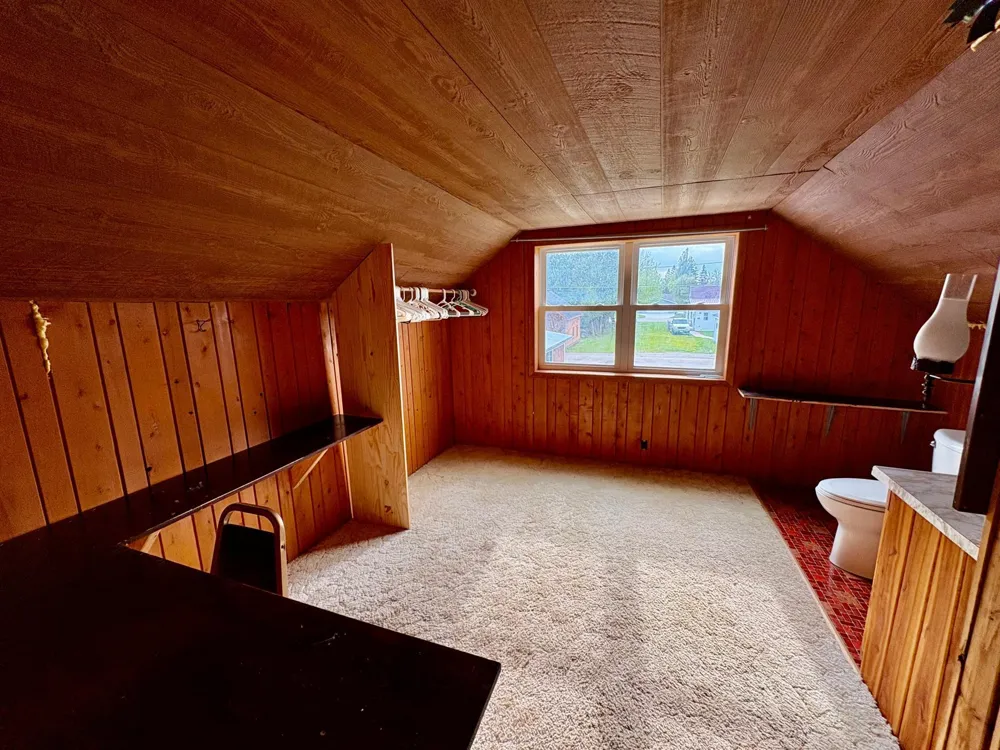 113 6th Avenue SE Baudette, MN 56623