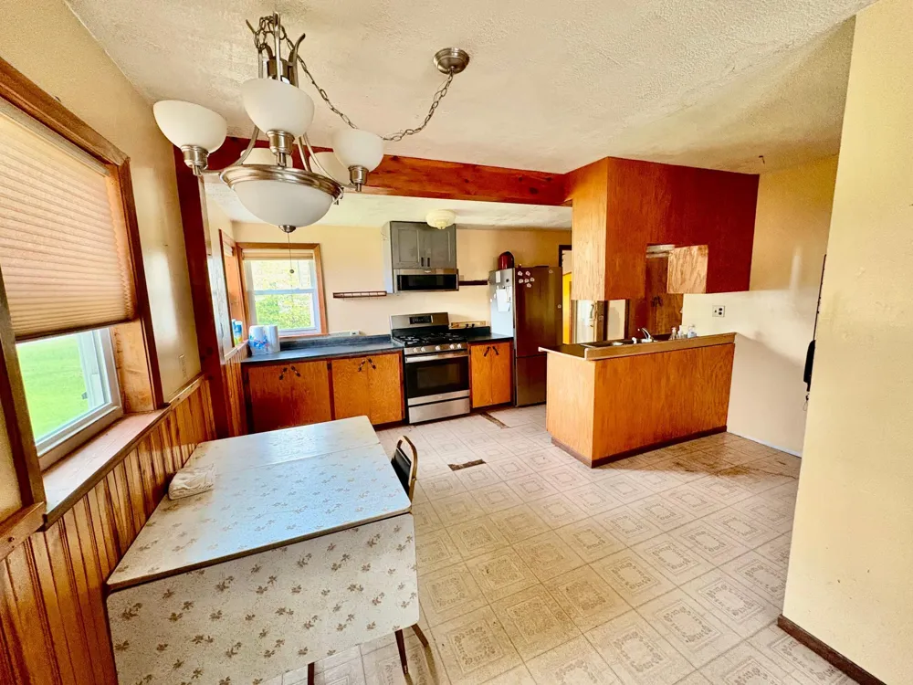 113 6th Avenue SE Baudette, MN 56623