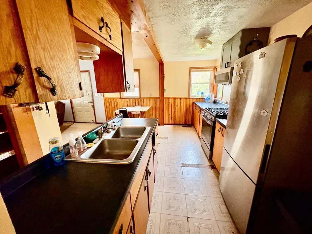 113 6th Avenue SE Baudette, MN 56623