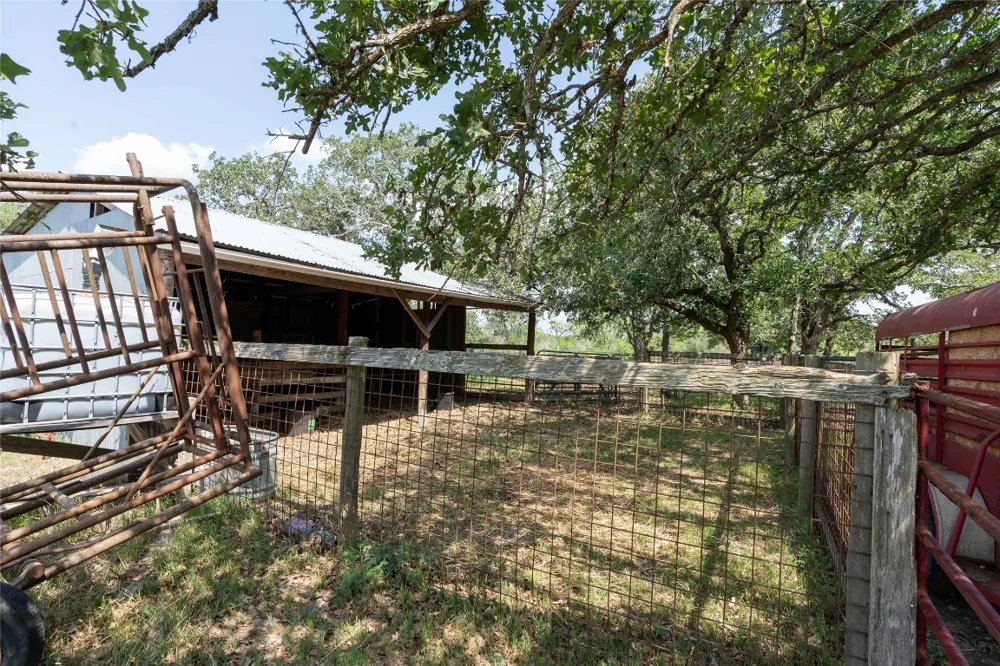 Gravel Pit Road Seguin, TX 78155