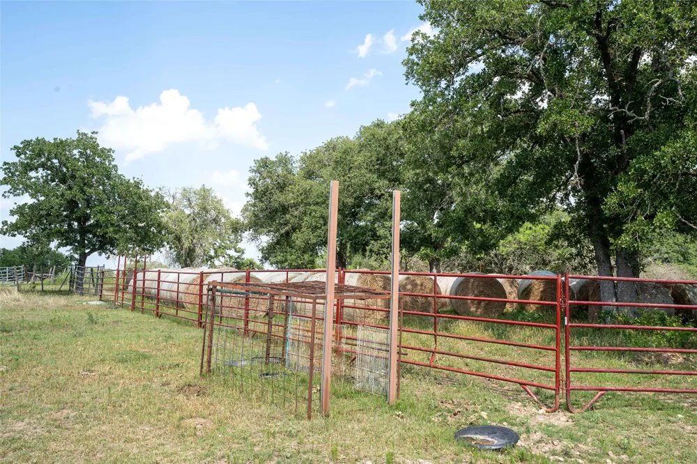 Gravel Pit Road Seguin, TX 78155