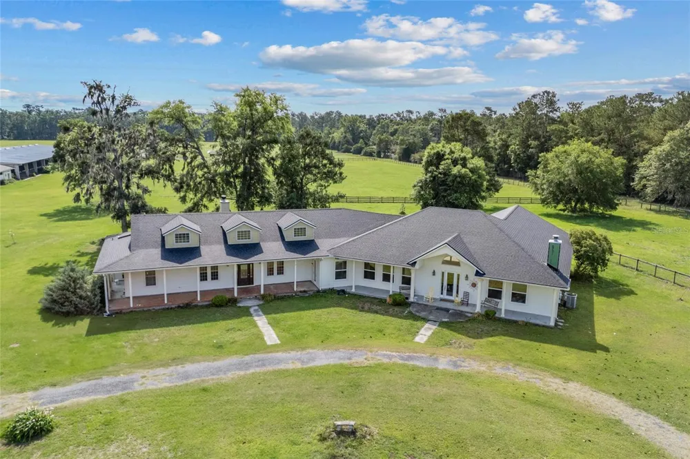 10852 89TH ROAD Live Oak, FL 32060