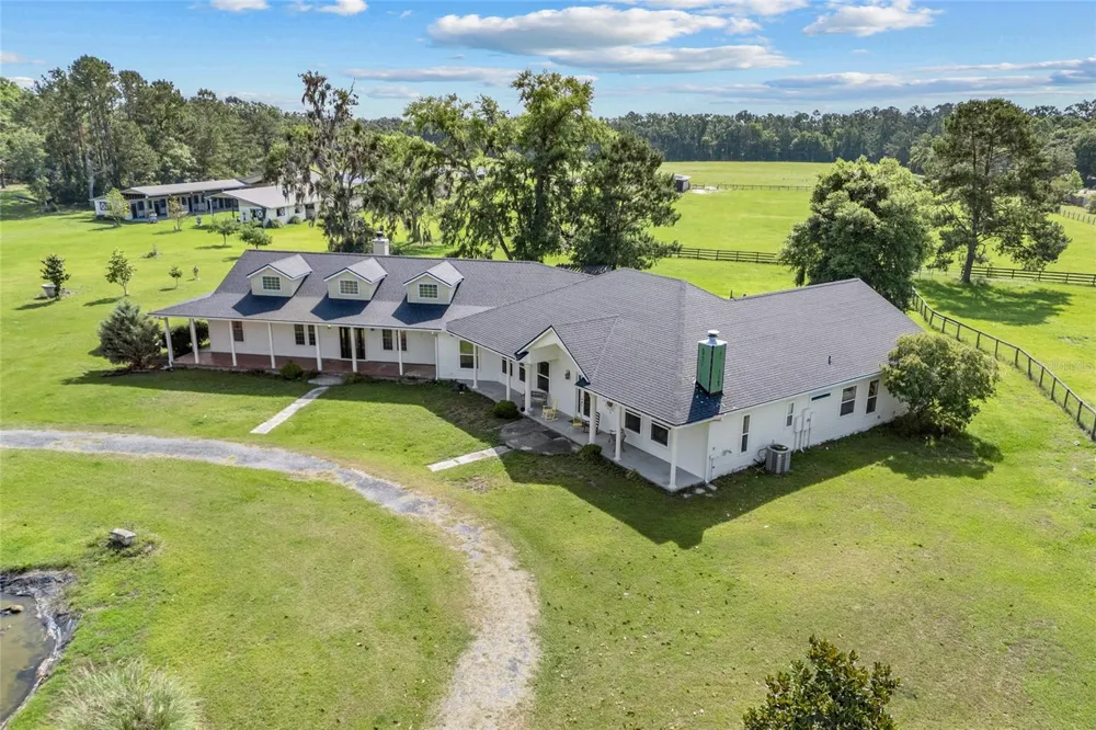 10852 89TH ROAD Live Oak, FL 32060