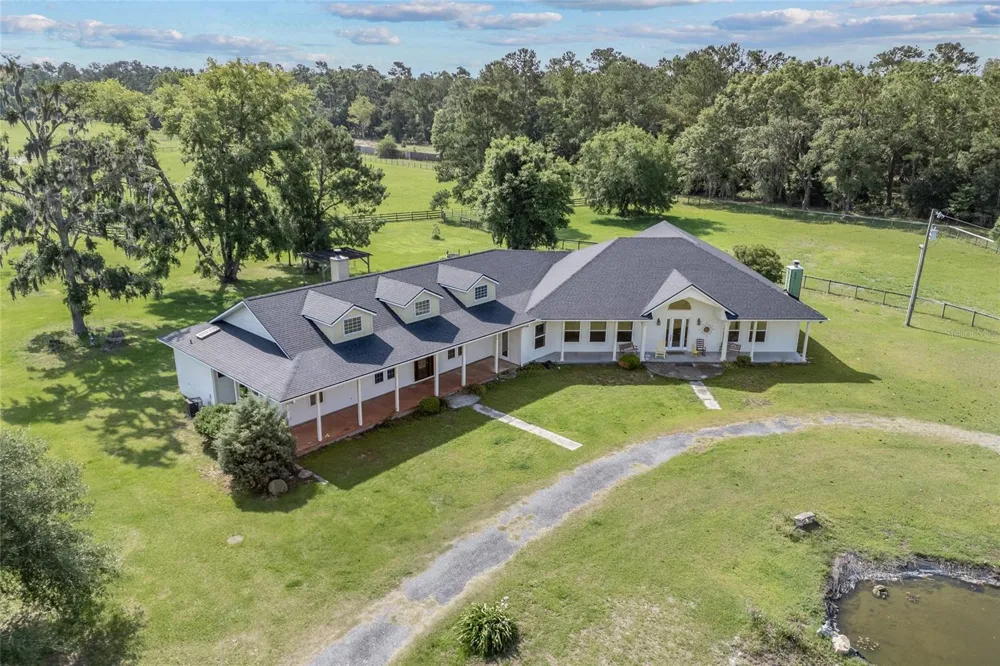 10852 89TH ROAD Live Oak, FL 32060