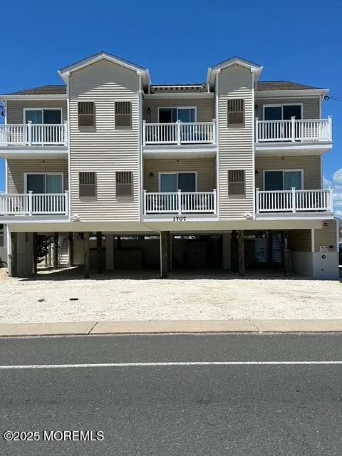 1707 Bay Boulevard #4 Seaside Heights, NJ 08751