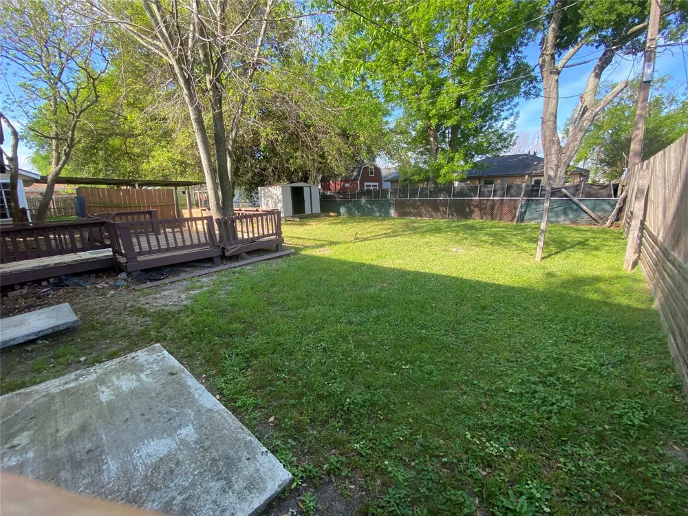 822 Harvard Street Deer Park, TX 77536
