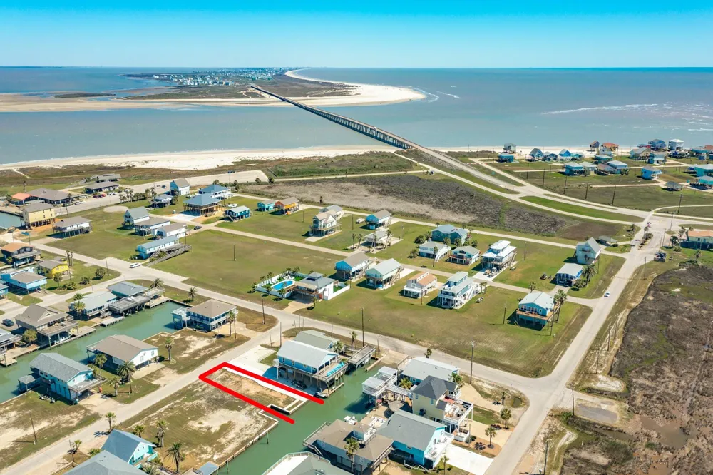Schooner Drive Freeport, TX 77541