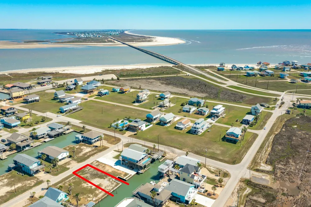 Schooner Drive Freeport, TX 77541