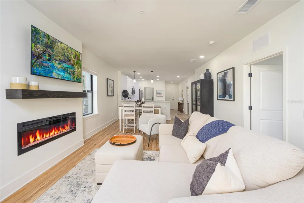 415 SE 1ST AVENUE #103 ocala, FL 34471
