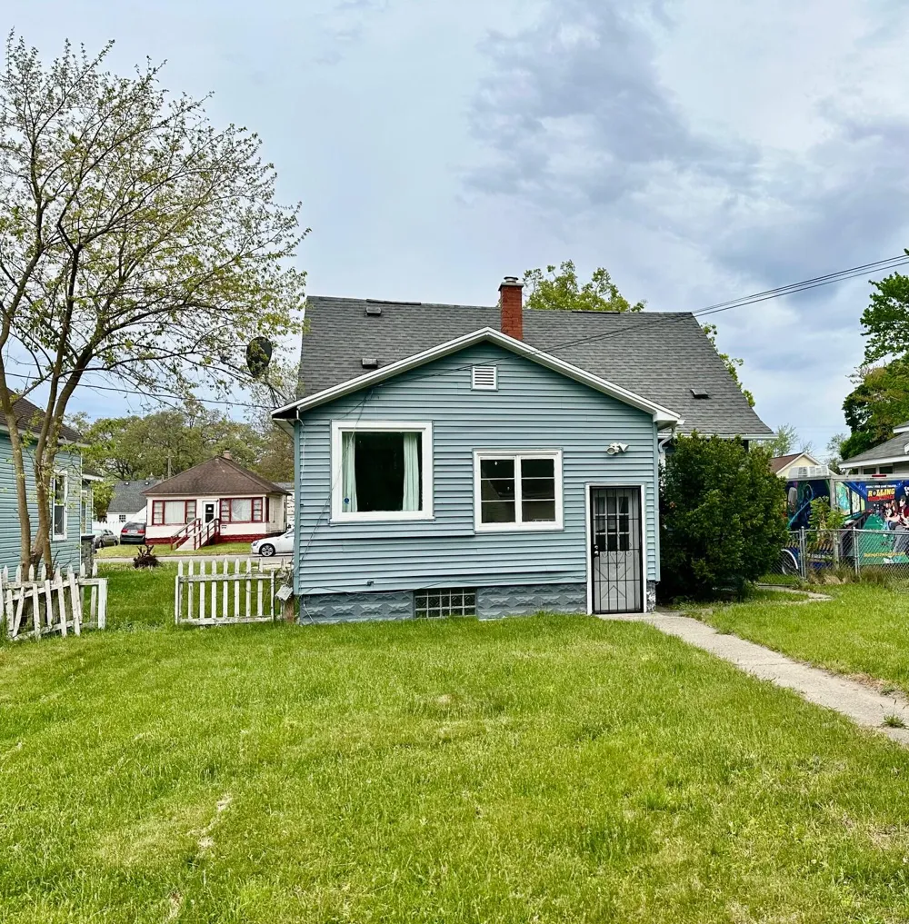 2128 Hoyt Street Muskegon Heights City, MI 49444