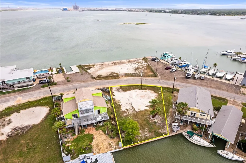 93 Bayshore Drive Ingleside on the Bay, TX 78362