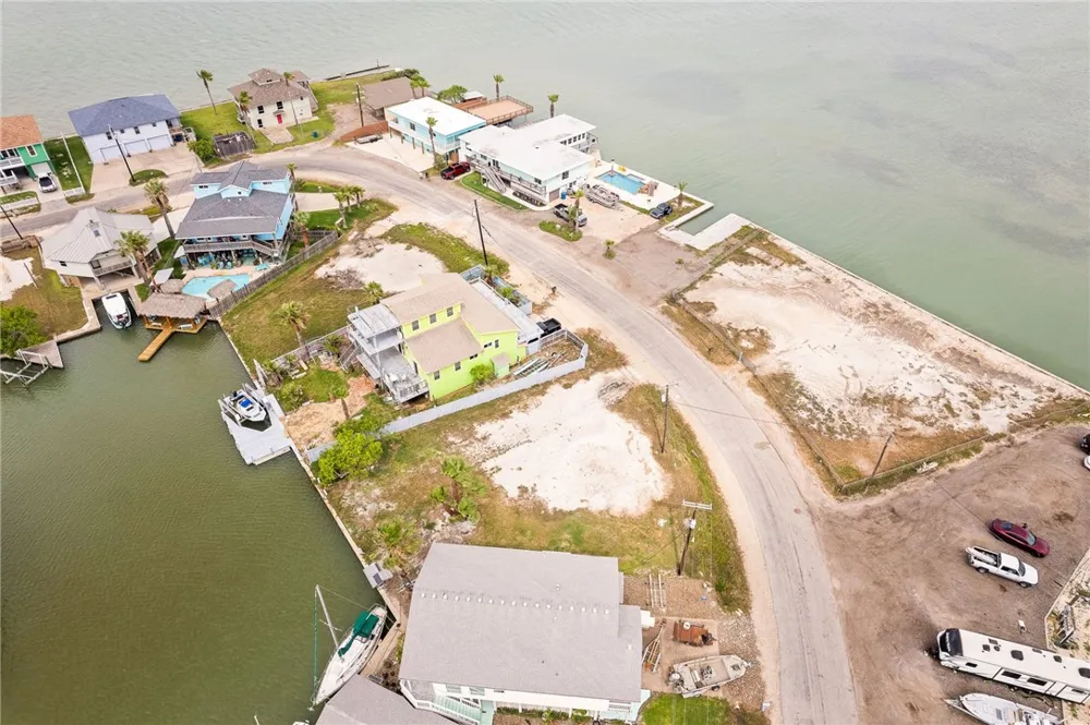 93 Bayshore Drive Ingleside on the Bay, TX 78362