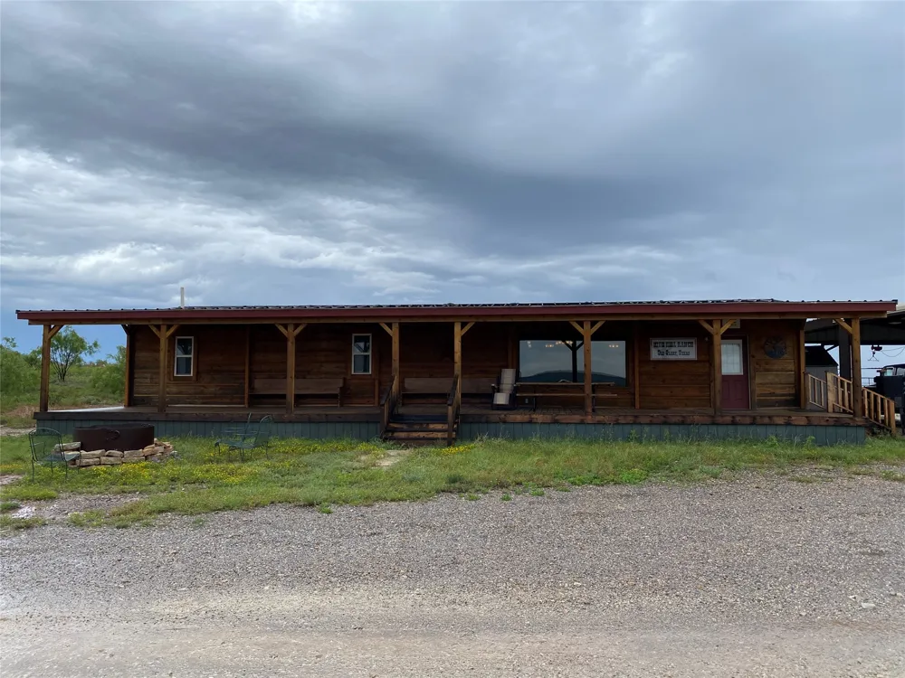 906 CR 235 Aspermont, TX 79502