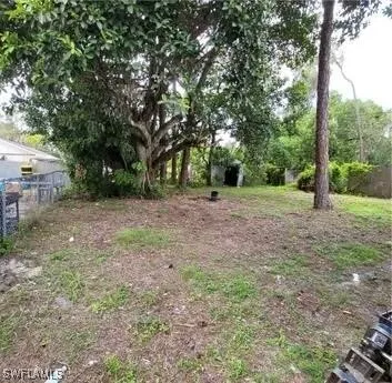 4th Avenue Fort Myers, FL 33907
