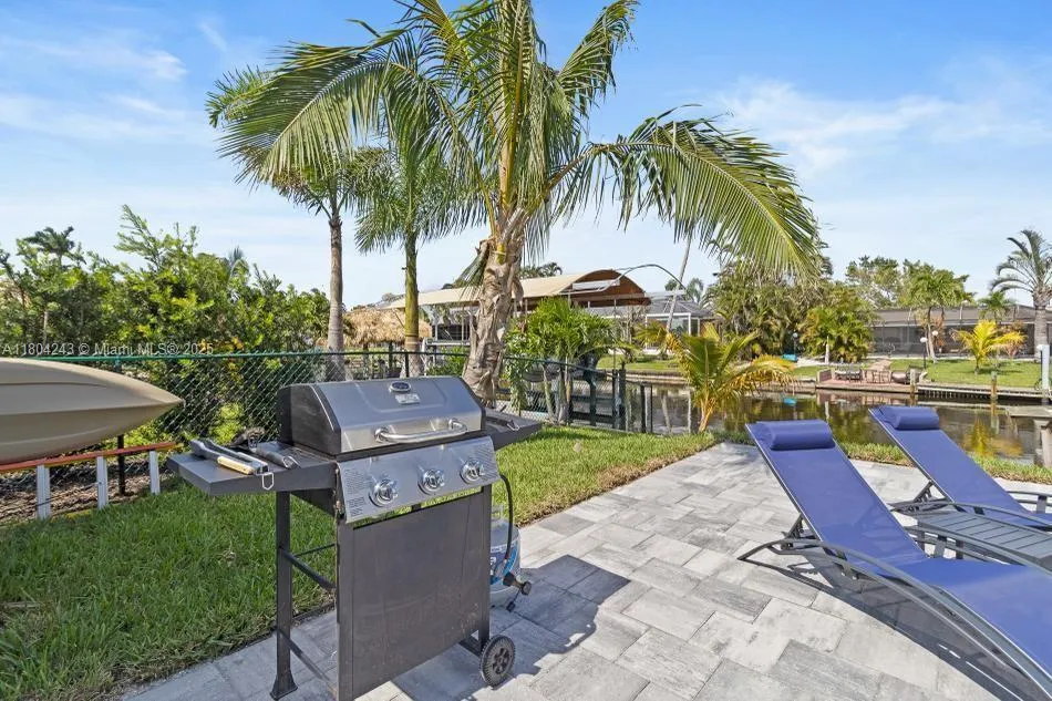 5287 Tiffany Ct Cape Coral, FL 33904