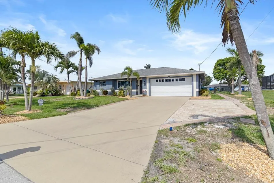 5287 Tiffany Ct Cape Coral, FL 33904