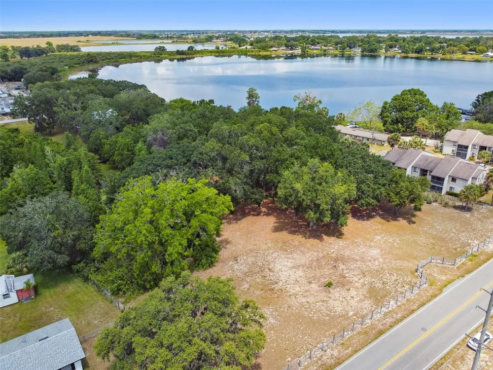 1080 S BUENA VISTA DRIVE Lake Alfred, FL 33850