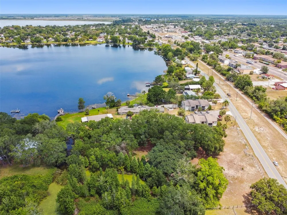 1080 S BUENA VISTA DRIVE Lake Alfred, FL 33850