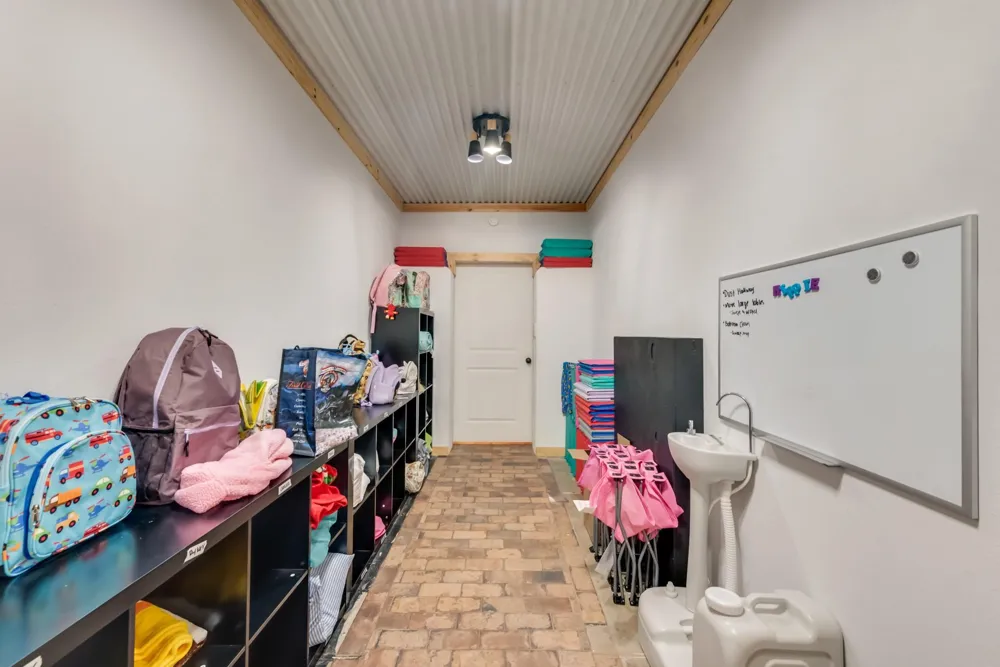1393 Hwy 7 E Centerville, TX 75833