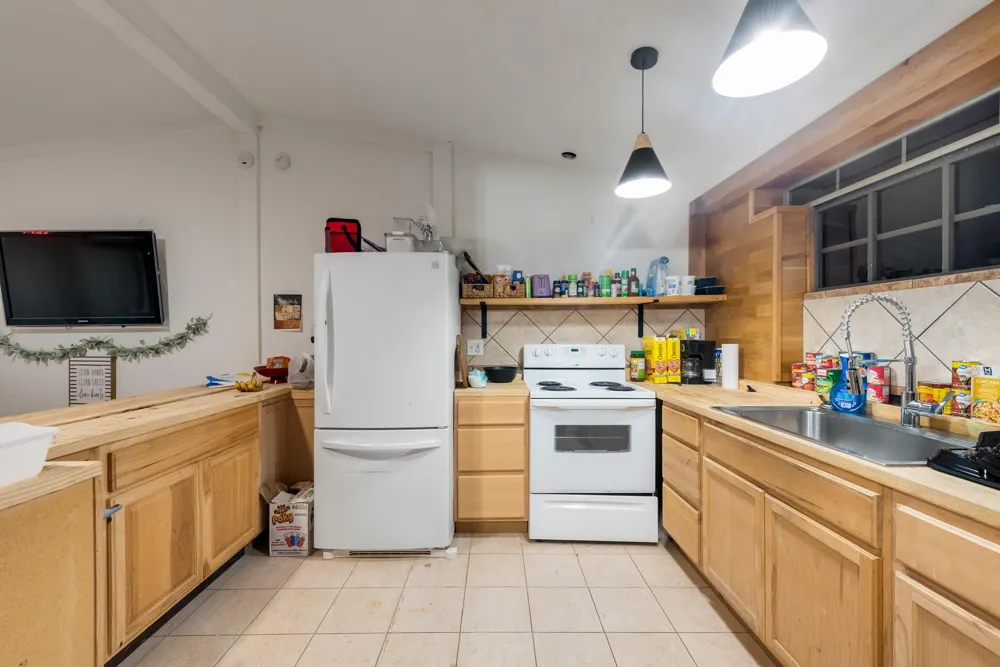 1393 Hwy 7 E Centerville, TX 75833