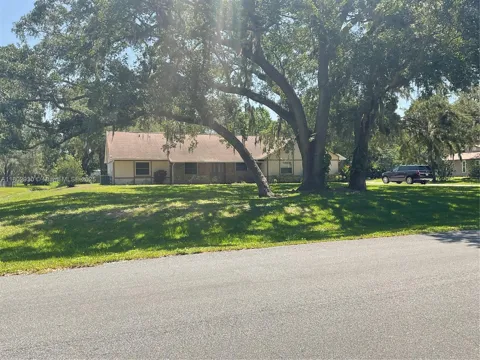 1725 tanglewood dr