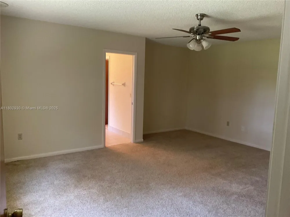 1725 tanglewood dr Kissimmee, FL 34746