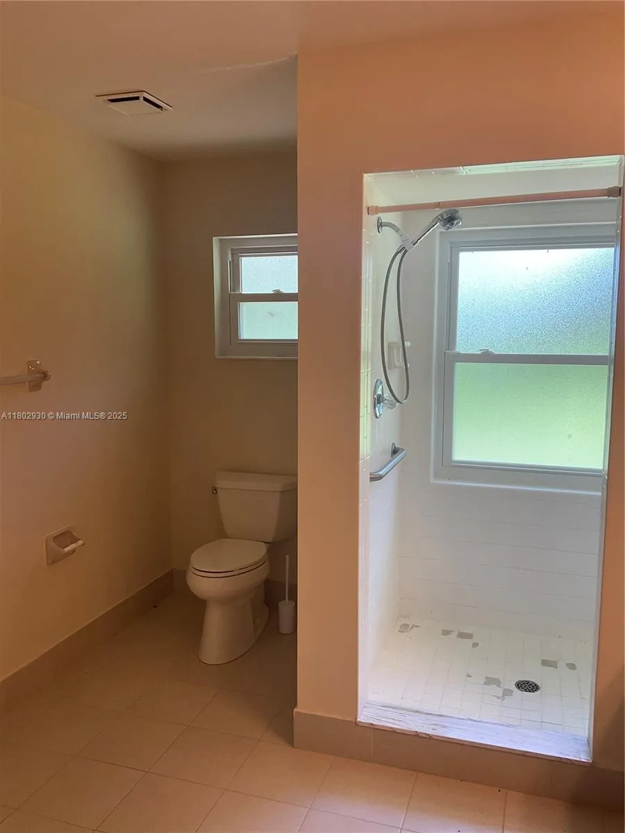 1725 tanglewood dr Kissimmee, FL 34746