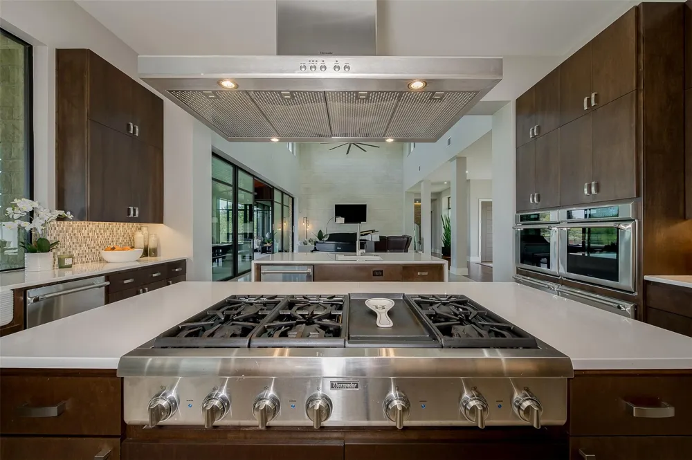 3320 Sycamore Trail Bryan, TX 77807