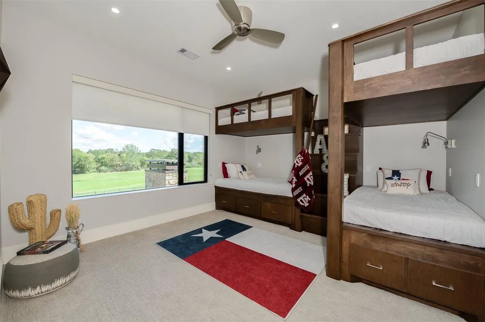 3320 Sycamore Trail Bryan, TX 77807