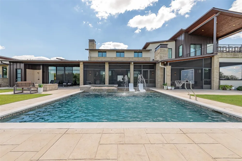 3320 Sycamore Trail Bryan, TX 77807