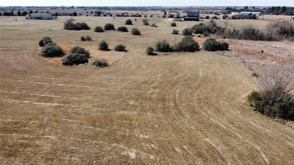 8412 Hillboldt Road Cat Spring, TX 78933