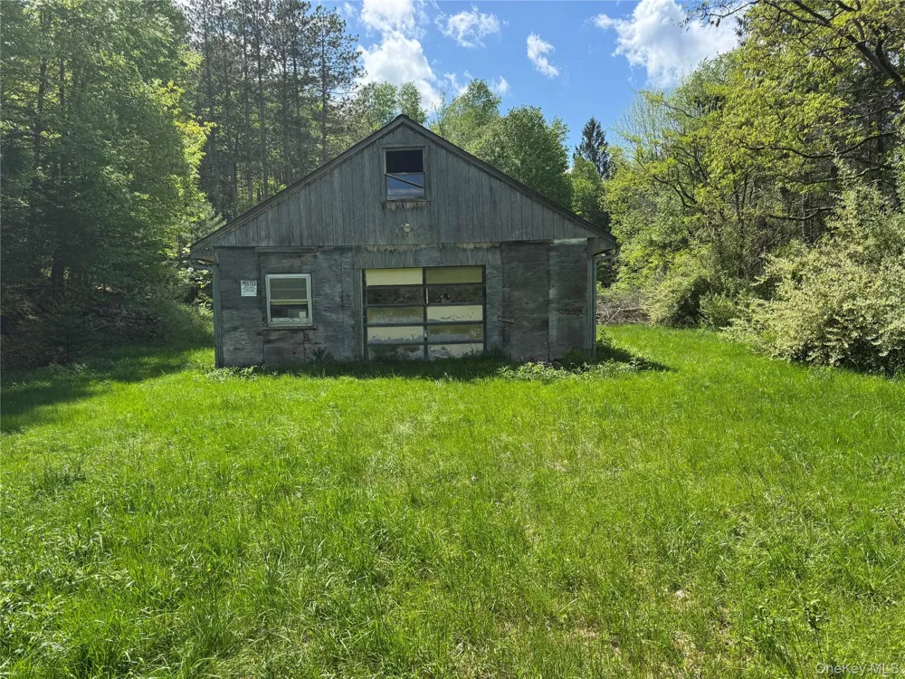 632 New Turnpike Road Cochecton, NY 12726