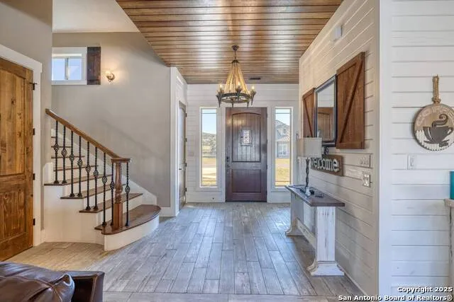 67 Stepping Stone Concan, TX 78838