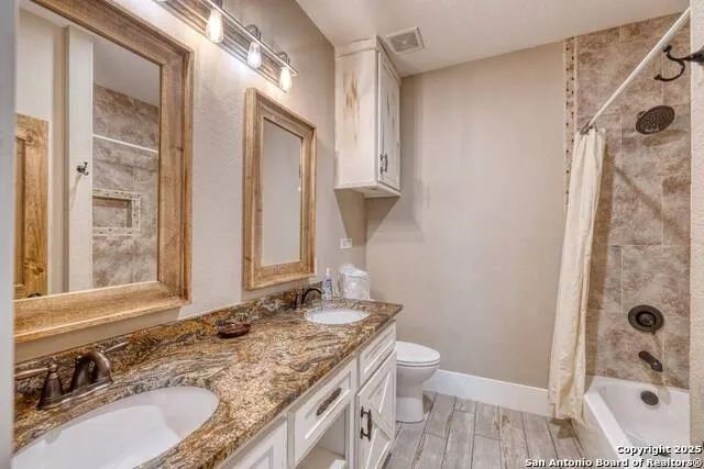 67 Stepping Stone Concan, TX 78838