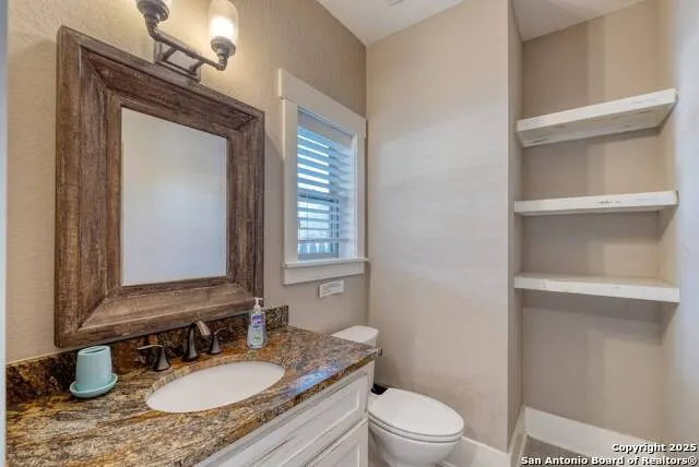 67 Stepping Stone Concan, TX 78838