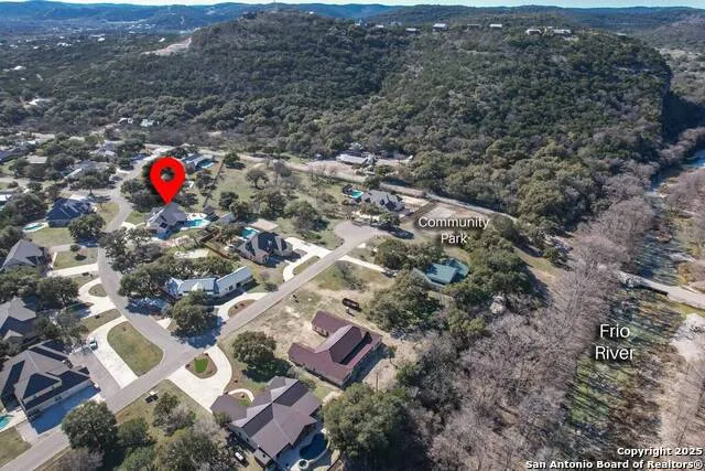 67 Stepping Stone Concan, TX 78838